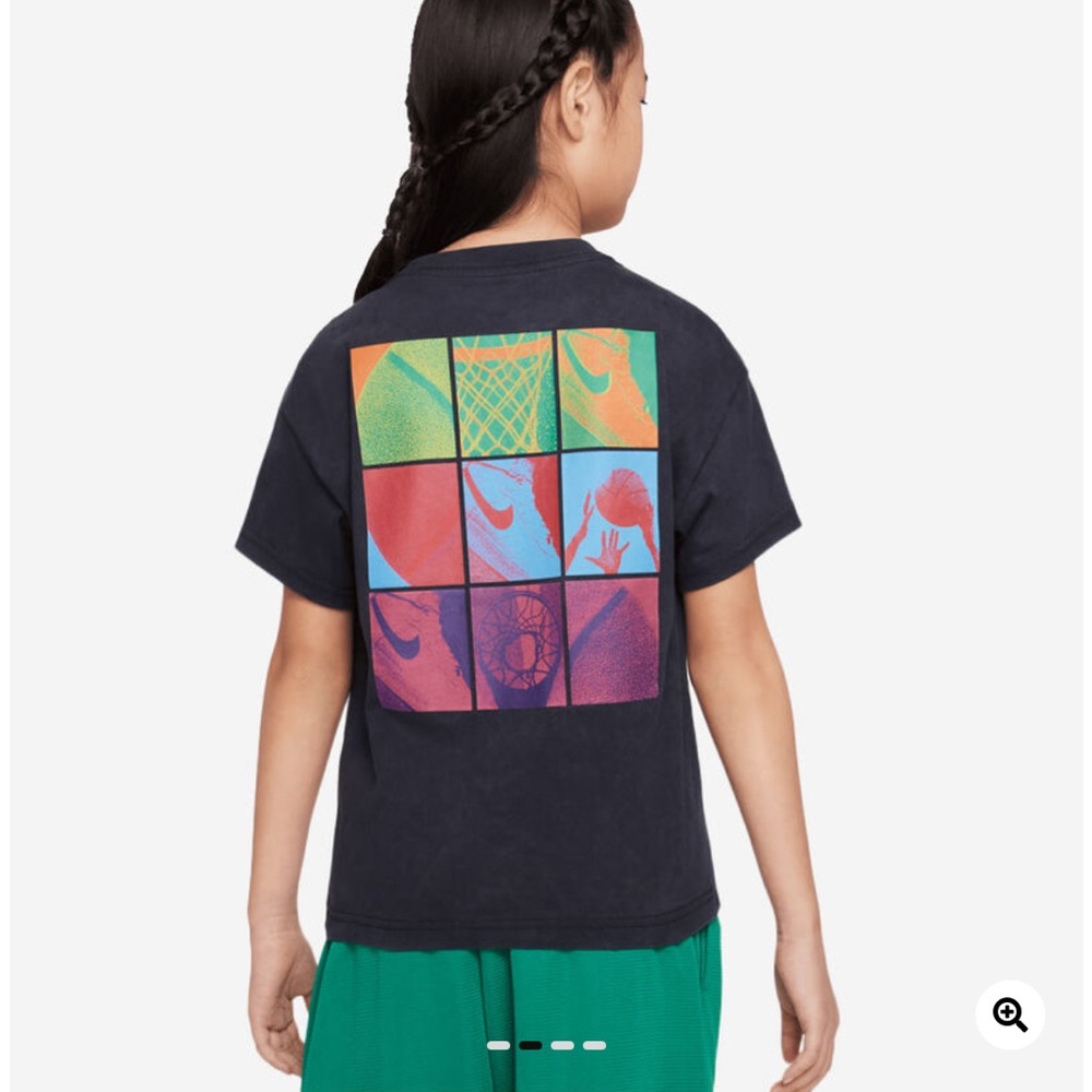 Nike T-Shirt with Colorblock Basketball Graphic